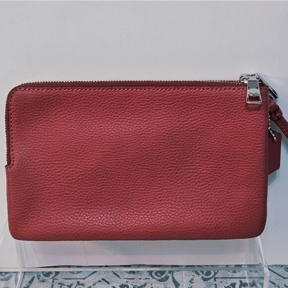 Coach Double Zipper Pocket Wristlet In Musted Red/Rust. EUC - Picture 5 of 16